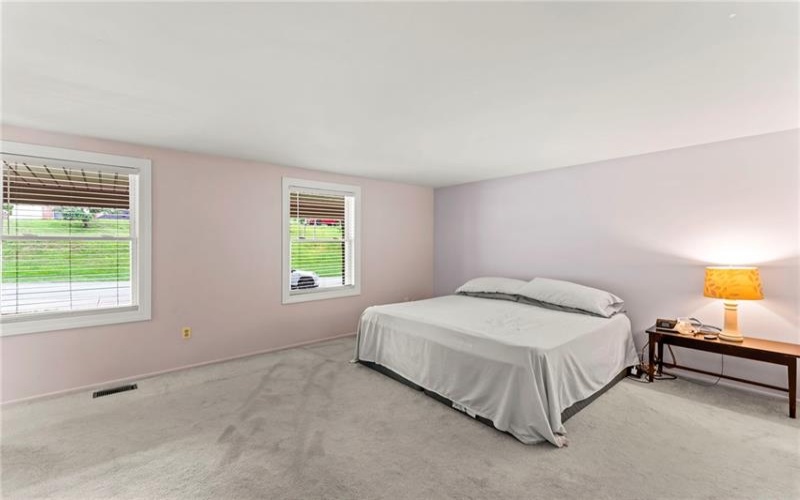 437 Hunting Creek Rd, Canonsburg, 15317, 4 Bedrooms Bedrooms, 11 Rooms Rooms,2.1 BathroomsBathrooms,Residential,For Sale,Hunting Creek Rd,1766371