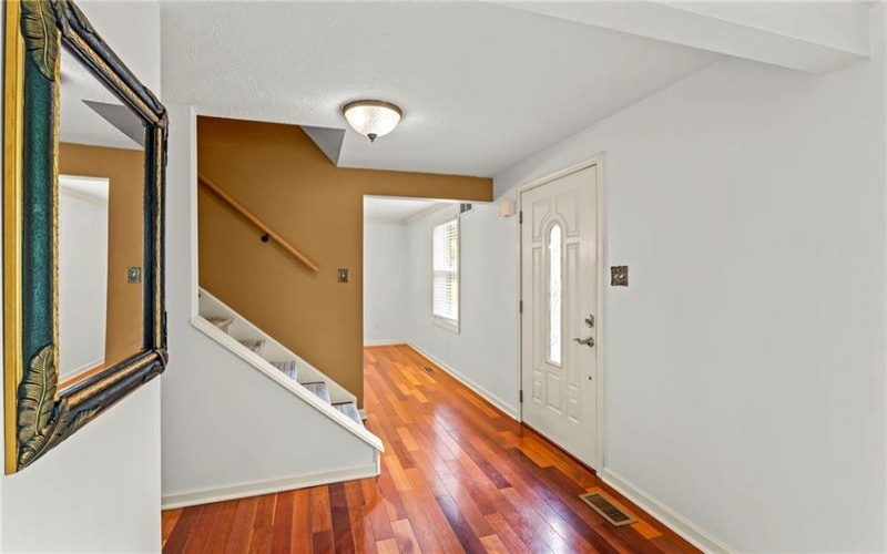 437 Hunting Creek Rd, Canonsburg, 15317, 4 Bedrooms Bedrooms, 11 Rooms Rooms,2.1 BathroomsBathrooms,Residential,For Sale,Hunting Creek Rd,1766371