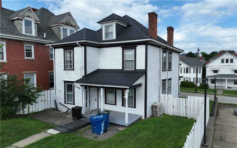 375 Richhill Street, Waynesburg, 15370, 5 Bedrooms Bedrooms, ,2 BathroomsBathrooms,Residential,For Sale,Richhill Street,1766406
