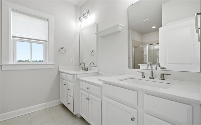 600 Spruce Lane, Canonsburg, 15317, 3 Bedrooms Bedrooms, ,2.2 BathroomsBathrooms,Lease,For Rent,Spruce Lane,1766409