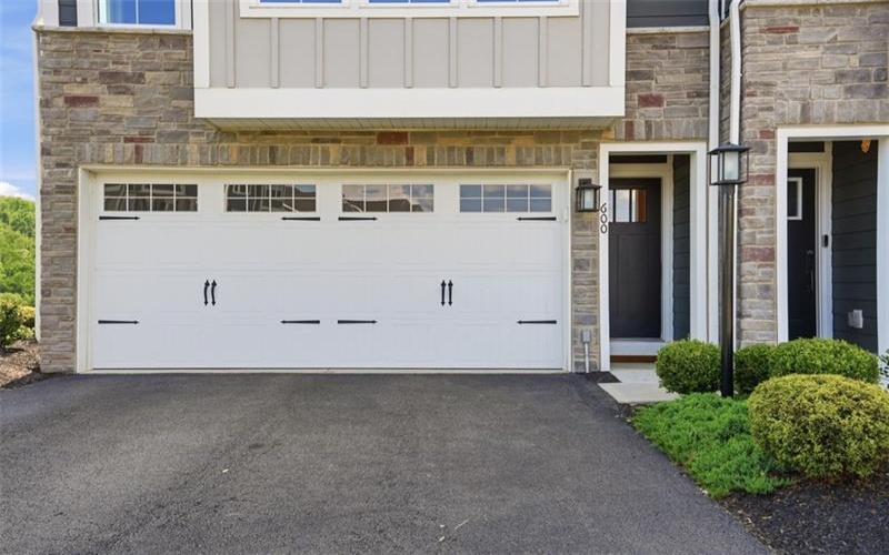 600 Spruce Lane, Canonsburg, 15317, 3 Bedrooms Bedrooms, ,2.2 BathroomsBathrooms,Lease,For Rent,Spruce Lane,1766409