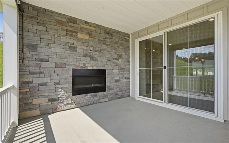 600 Spruce Lane, Canonsburg, 15317, 3 Bedrooms Bedrooms, ,2.2 BathroomsBathrooms,Lease,For Rent,Spruce Lane,1766409