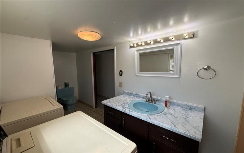 905 W Wylie Avenue, Washington, 15301, 2 Bedrooms Bedrooms, ,1 BathroomBathrooms,Lease,For Rent,W Wylie Avenue,1767706