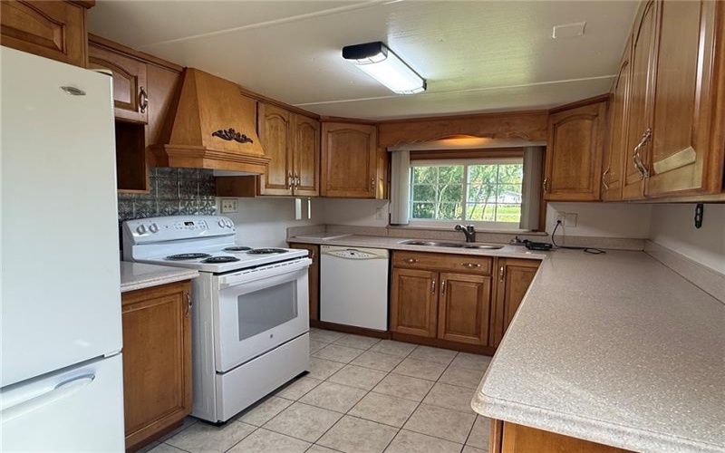 905 W Wylie Avenue, Washington, 15301, 2 Bedrooms Bedrooms, ,1 BathroomBathrooms,Lease,For Rent,W Wylie Avenue,1767706