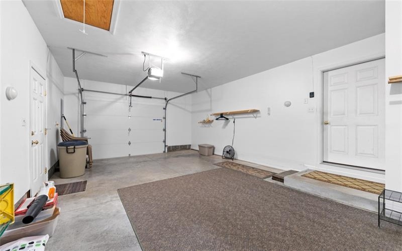 27 Mannina Avenue, Dunlevy, 15432, 2 Bedrooms Bedrooms, 7 Rooms Rooms,1 BathroomBathrooms,Residential,For Sale,Mannina Avenue,1766414