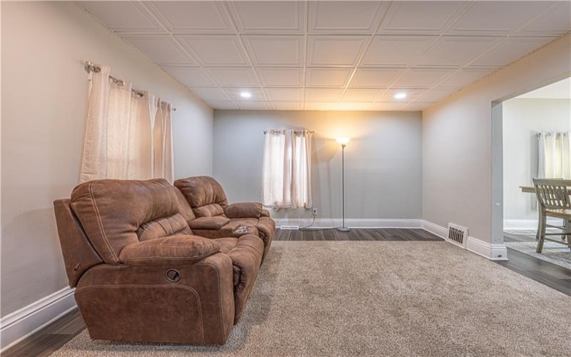 25 Vernon St, Uniontown, 15401, 3 Bedrooms Bedrooms, ,2 BathroomsBathrooms,Residential,For Sale,Vernon St,1767721