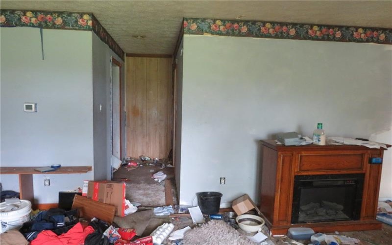 237 Everson Valley Rd, Connellsville, 15425, 4 Bedrooms Bedrooms, ,2.1 BathroomsBathrooms,Residential,For Sale,Everson Valley Rd,1766423