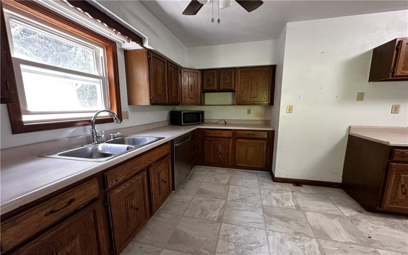 109 Zallar Street, Johnstown, 15902, 3 Bedrooms Bedrooms, ,2.1 BathroomsBathrooms,Residential,For Sale,Zallar Street,1766445
