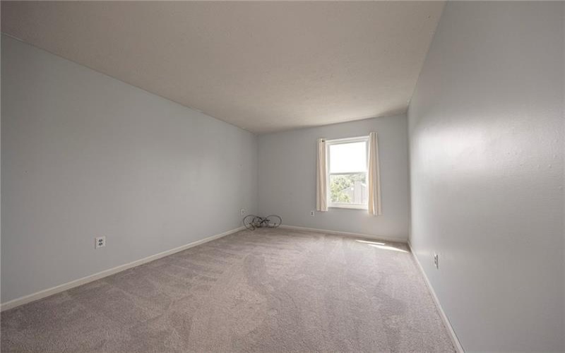 116 Damian Ct, Jeannette, 15644, 4 Bedroom Bedrooms, 9 Room Rooms,2.1 BathroomBathrooms,Residential,For Sale,Damian Ct,1767731