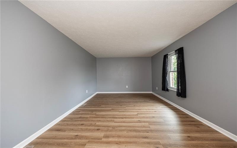 116 Damian Ct, Jeannette, 15644, 4 Bedroom Bedrooms, 9 Room Rooms,2.1 BathroomBathrooms,Residential,For Sale,Damian Ct,1767731