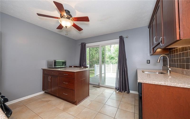 116 Damian Ct, Jeannette, 15644, 4 Bedroom Bedrooms, 9 Room Rooms,2.1 BathroomBathrooms,Residential,For Sale,Damian Ct,1767731