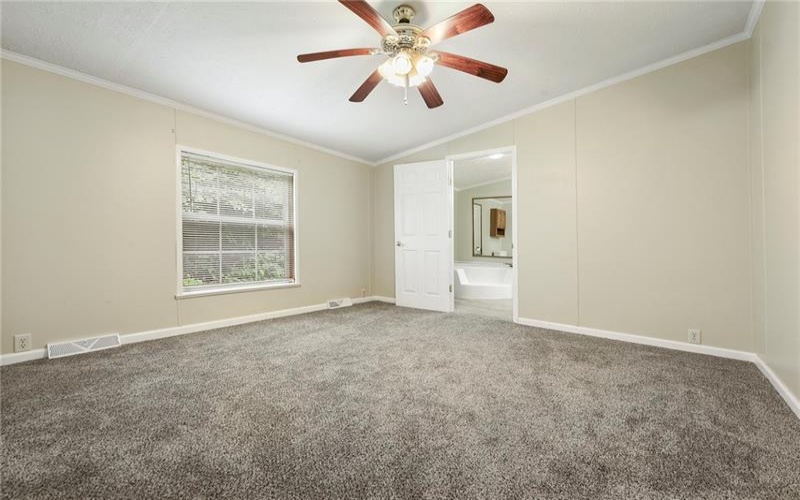 431 Illinois Ln, Irwin, 15642, 3 Bedroom Bedrooms, 7 Room Rooms,2 BathroomBathrooms,Residential,For Sale,Illinois Ln,1767739