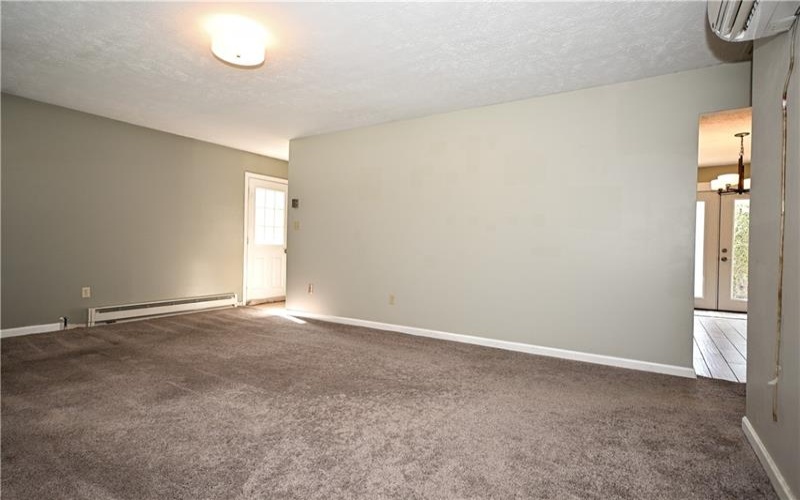 217 Vernon Ave, Belle Vernon, 15012, 3 Bedrooms Bedrooms, ,1.1 BathroomsBathrooms,Residential,For Sale,Vernon Ave,1766461