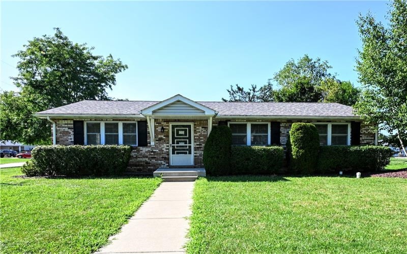 217 Vernon Ave, Belle Vernon, 15012, 3 Bedrooms Bedrooms, ,1.1 BathroomsBathrooms,Residential,For Sale,Vernon Ave,1766461