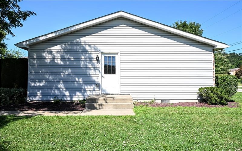 217 Vernon Ave, Belle Vernon, 15012, 3 Bedrooms Bedrooms, ,1.1 BathroomsBathrooms,Residential,For Sale,Vernon Ave,1766461