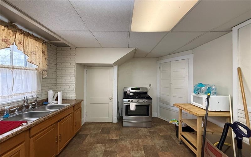 29 Hallam Ave, Washington, 15301, 3 Bedrooms Bedrooms, ,1 BathroomBathrooms,Residential,For Sale,Hallam Ave,1767751
