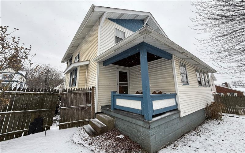 29 Hallam Ave, Washington, 15301, 3 Bedrooms Bedrooms, ,1 BathroomBathrooms,Residential,For Sale,Hallam Ave,1767751