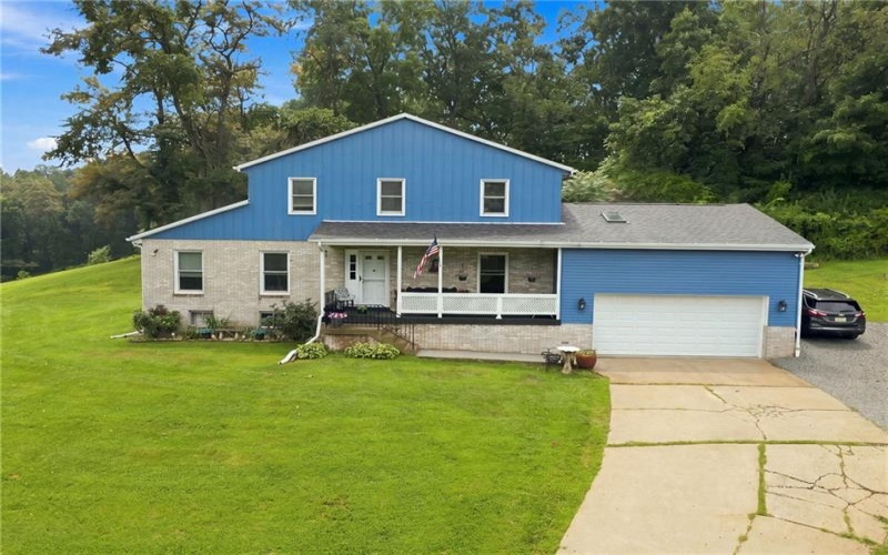 1100 Grandview Street, Youngwood, 15697, 4 Bedrooms Bedrooms, ,2.1 BathroomsBathrooms,Farm-acreage-lot,For Sale,Grandview Street,1767752