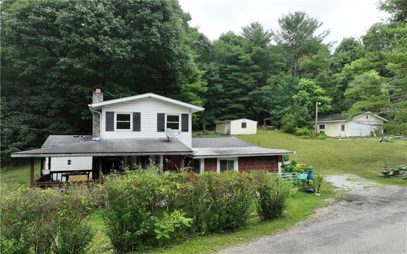 103 Wise Rd, Greensboro, 15338, 3 Bedrooms Bedrooms, ,1 BathroomBathrooms,Residential,For Sale,Wise Rd,1766474