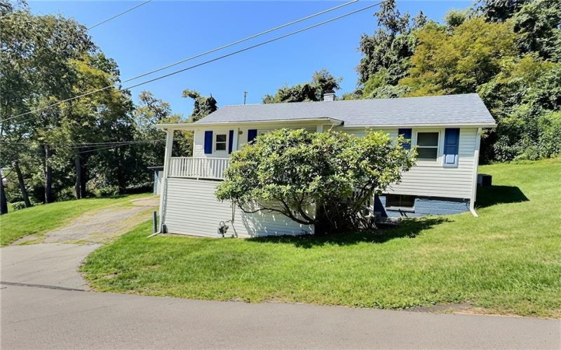 115 Blanche Rd, Fredericktown, 15333, 2 Bedrooms Bedrooms, 9 Rooms Rooms,1 BathroomBathrooms,Residential,For Sale,Blanche Rd,1767777