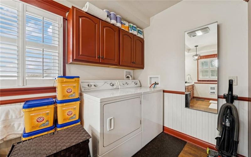 42 Highland Ave, Burgettstown, 15021, 4 Bedrooms Bedrooms, 9 Rooms Rooms,2.1 BathroomsBathrooms,Residential,For Sale,Highland Ave,1767784