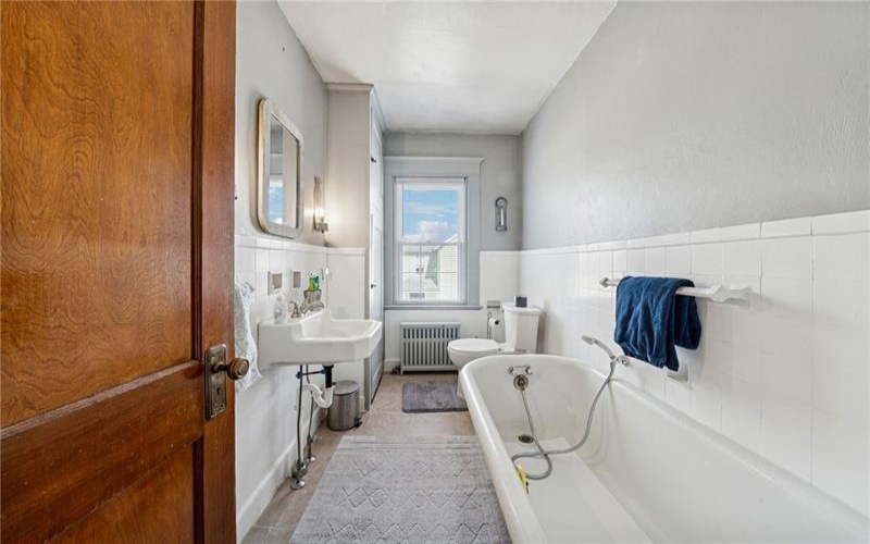 42 Highland Ave, Burgettstown, 15021, 4 Bedrooms Bedrooms, 9 Rooms Rooms,2.1 BathroomsBathrooms,Residential,For Sale,Highland Ave,1767784