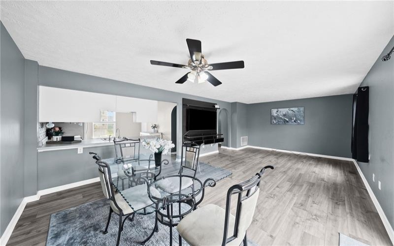 16 Cinque Terra Pl, Finleyville, 15332, 3 Bedrooms Bedrooms, 8 Rooms Rooms,2.2 BathroomsBathrooms,Residential,For Sale,Cinque Terra Pl,1766490