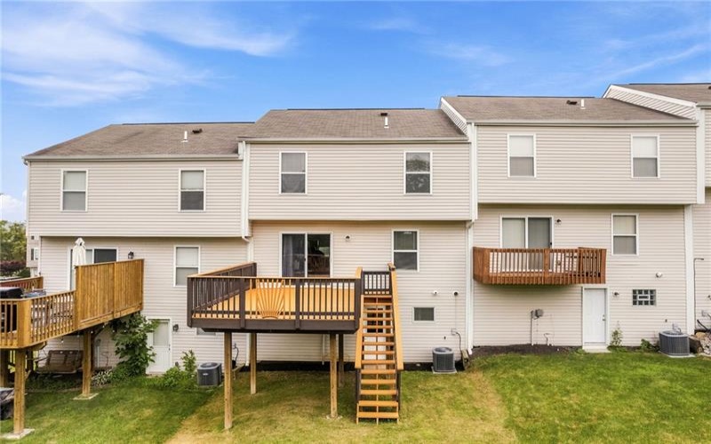 16 Cinque Terra Pl, Finleyville, 15332, 3 Bedrooms Bedrooms, 8 Rooms Rooms,2.2 BathroomsBathrooms,Residential,For Sale,Cinque Terra Pl,1766490