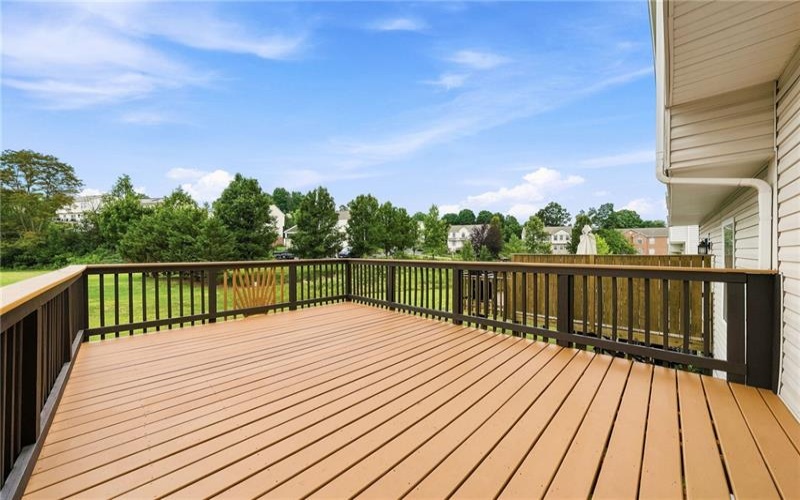 16 Cinque Terra Pl, Finleyville, 15332, 3 Bedrooms Bedrooms, 8 Rooms Rooms,2.2 BathroomsBathrooms,Residential,For Sale,Cinque Terra Pl,1766490
