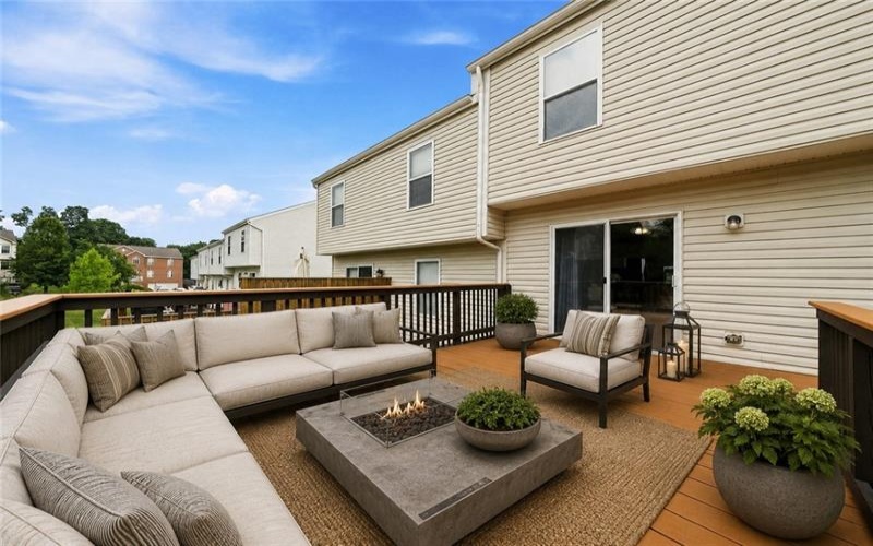 16 Cinque Terra Pl, Finleyville, 15332, 3 Bedrooms Bedrooms, 8 Rooms Rooms,2.2 BathroomsBathrooms,Residential,For Sale,Cinque Terra Pl,1766490