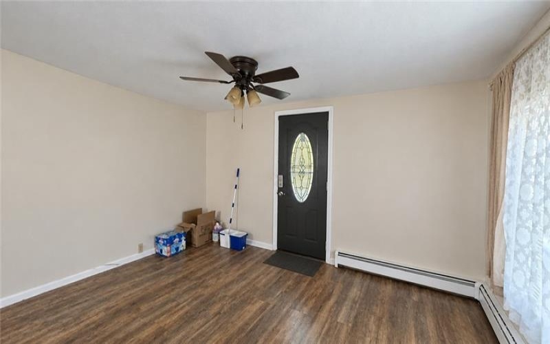 135 Virginia Avenue, Vandergrift, 15690, 3 Bedroom Bedrooms, 5 Room Rooms,1.1 BathroomBathrooms,Residential,For Sale,Virginia Avenue,1767790