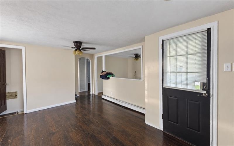 135 Virginia Avenue, Vandergrift, 15690, 3 Bedroom Bedrooms, 5 Room Rooms,1.1 BathroomBathrooms,Residential,For Sale,Virginia Avenue,1767790