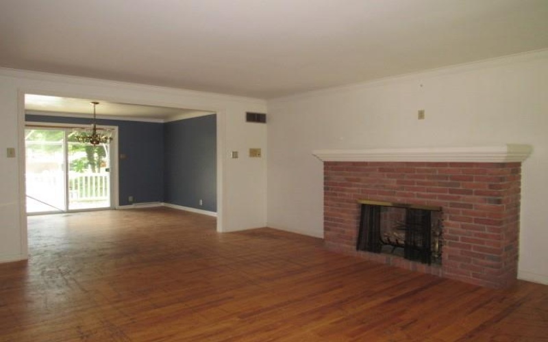 410 Crestridge Drive, Greensburg, 15601, 3 Bedrooms Bedrooms, 8 Rooms Rooms,2 BathroomsBathrooms,Residential,For Sale,Crestridge Drive,1764754