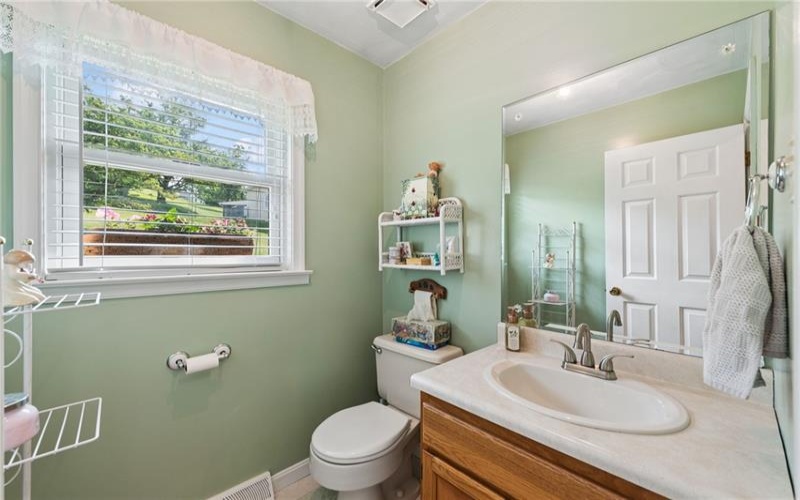 1120 Depot Street, 15697, 15697, 4 Bedrooms Bedrooms, 10 Rooms Rooms,2.1 BathroomsBathrooms,Residential,For Sale,Depot Street,1764772