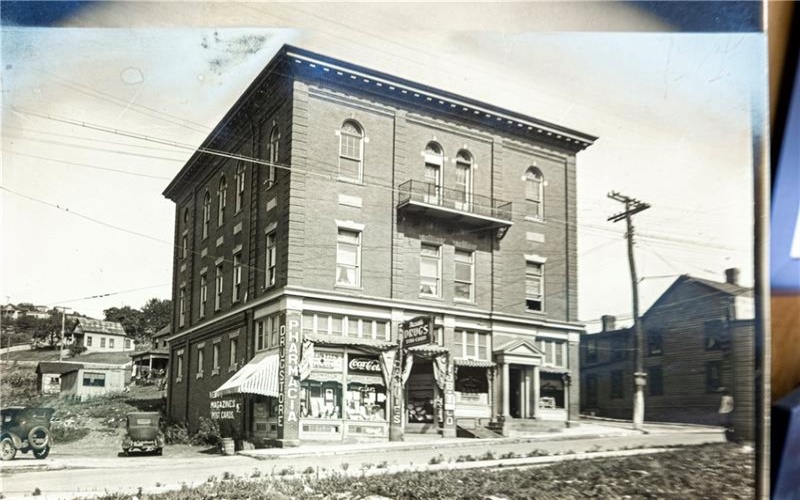 513 Main St, Bentleyville, 15314, ,Commercial-industrial-business,For Sale,Main St,1767797