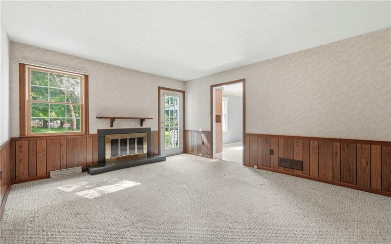 149 ROSCOMMON PLACE, Canonsburg, 15317, 3 Bedrooms Bedrooms, 8 Rooms Rooms,2.1 BathroomsBathrooms,Residential,For Sale,ROSCOMMON PLACE,1764775