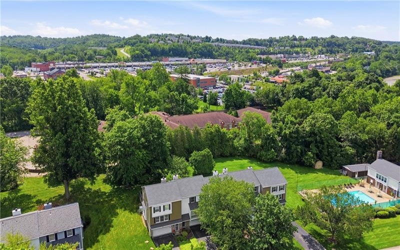 149 ROSCOMMON PLACE, Canonsburg, 15317, 3 Bedrooms Bedrooms, 8 Rooms Rooms,2.1 BathroomsBathrooms,Residential,For Sale,ROSCOMMON PLACE,1764775