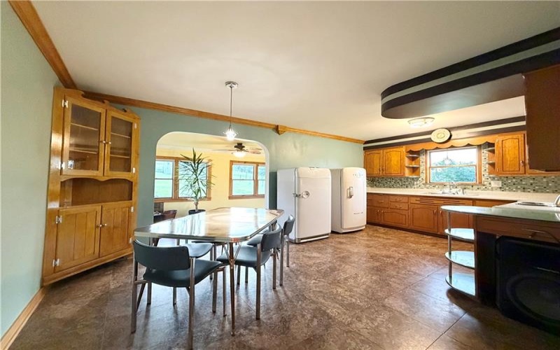 1285 Harrison City Export Rd, Jeannette, 15644, 2 Bedrooms Bedrooms, 8 Rooms Rooms,2 BathroomsBathrooms,Residential,For Sale,Harrison City Export Rd,1766510