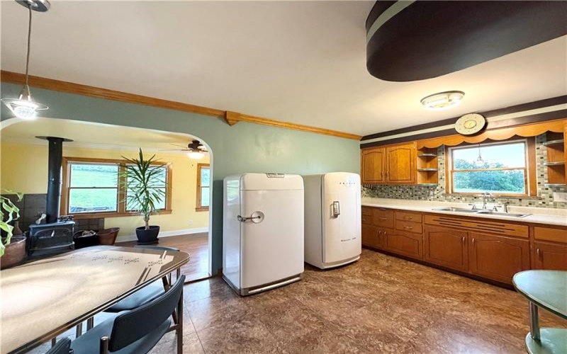 1285 Harrison City Export Rd, Jeannette, 15644, 2 Bedrooms Bedrooms, 8 Rooms Rooms,2 BathroomsBathrooms,Residential,For Sale,Harrison City Export Rd,1766510