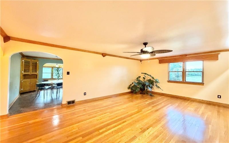 1285 Harrison City Export Rd, Jeannette, 15644, 2 Bedrooms Bedrooms, 8 Rooms Rooms,2 BathroomsBathrooms,Residential,For Sale,Harrison City Export Rd,1766510