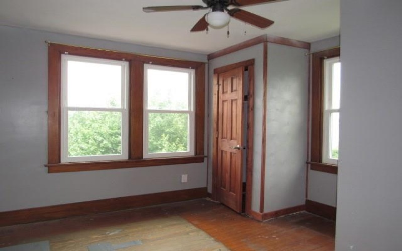 410 Shaffner Avenue, Brownsville, 15417, 3 Bedrooms Bedrooms, 6 Rooms Rooms,1 BathroomBathrooms,Residential,For Sale,Shaffner Avenue,1764777