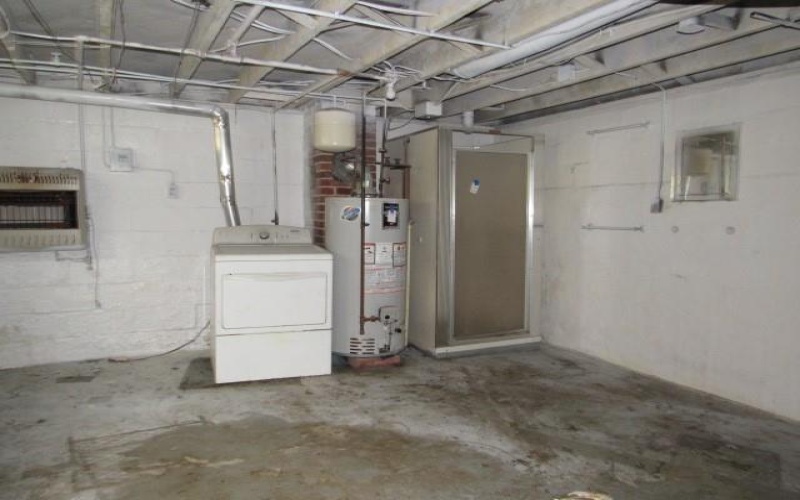410 Shaffner Avenue, Brownsville, 15417, 3 Bedrooms Bedrooms, 6 Rooms Rooms,1 BathroomBathrooms,Residential,For Sale,Shaffner Avenue,1764777