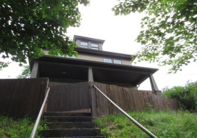 410 Shaffner Avenue, Brownsville, 15417, 3 Bedrooms Bedrooms, 6 Rooms Rooms,1 BathroomBathrooms,Residential,For Sale,Shaffner Avenue,1764777