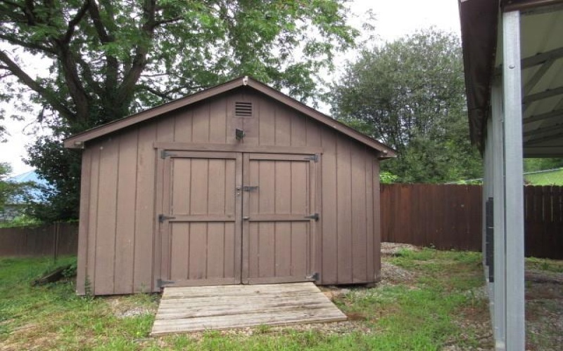 410 Shaffner Avenue, Brownsville, 15417, 3 Bedrooms Bedrooms, 6 Rooms Rooms,1 BathroomBathrooms,Residential,For Sale,Shaffner Avenue,1764777