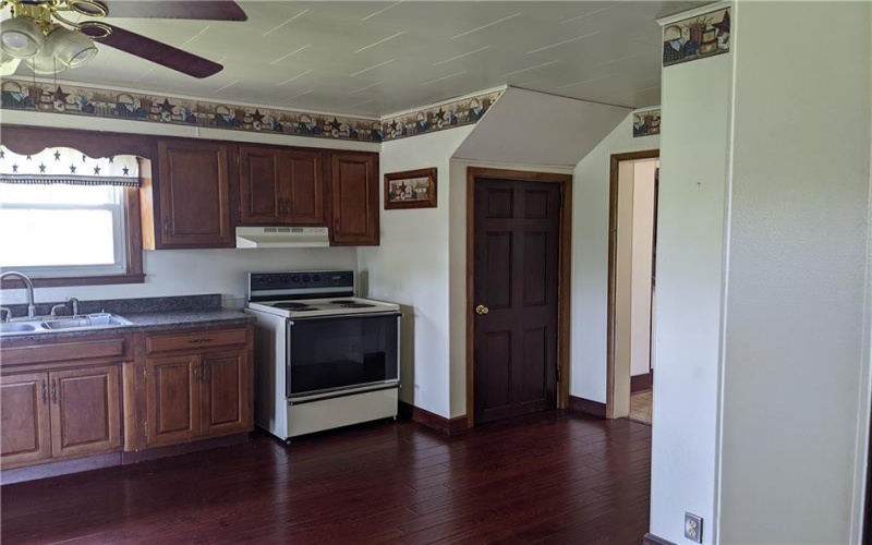 428 Barneys Rd., Perryopolis, 15473, 3 Bedrooms Bedrooms, ,1.1 BathroomsBathrooms,Lease,For Rent,Barneys Rd.,1767806