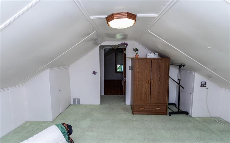 7221 National Pike, Uniontown, 15401, 2 Bedrooms Bedrooms, 5 Rooms Rooms,1.1 BathroomsBathrooms,Residential,For Sale,National Pike,1767825