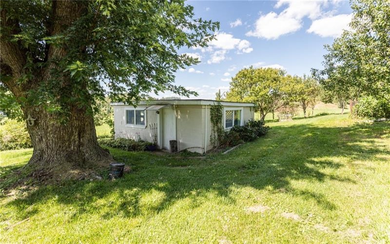 7221 National Pike, Uniontown, 15401, 2 Bedrooms Bedrooms, 5 Rooms Rooms,1.1 BathroomsBathrooms,Residential,For Sale,National Pike,1767825