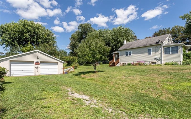 7221 National Pike, Uniontown, 15401, 2 Bedrooms Bedrooms, 5 Rooms Rooms,1.1 BathroomsBathrooms,Residential,For Sale,National Pike,1767825