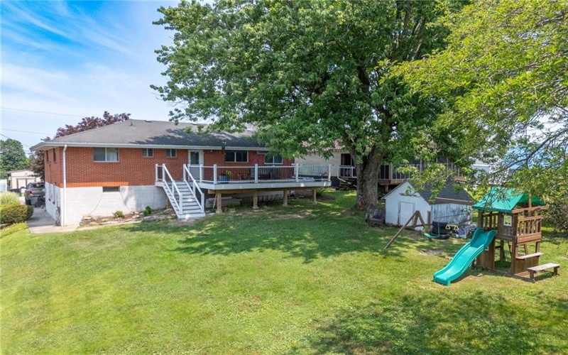 14 Highland St, Monongahela, 15063, 3 Bedrooms Bedrooms, 8 Rooms Rooms,2.1 BathroomsBathrooms,Residential,For Sale,Highland St,1764792
