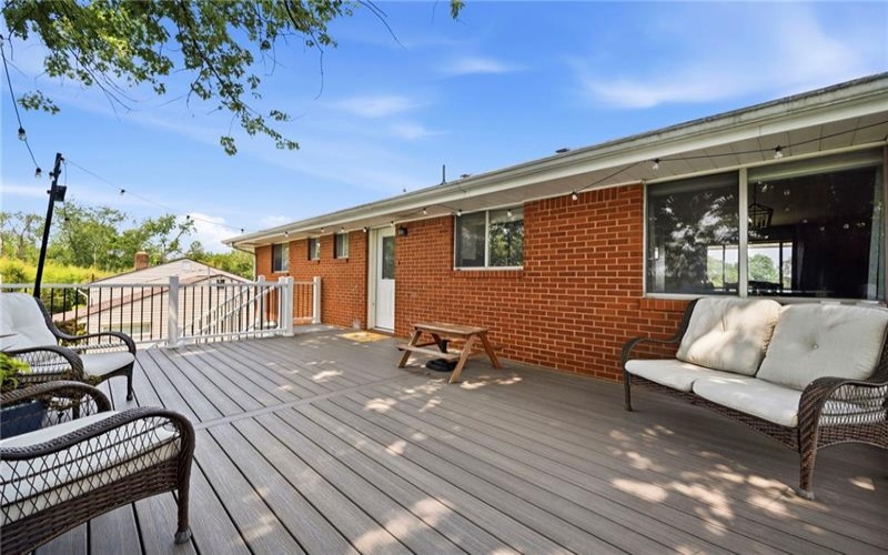 14 Highland St, Monongahela, 15063, 3 Bedrooms Bedrooms, 8 Rooms Rooms,2.1 BathroomsBathrooms,Residential,For Sale,Highland St,1764792